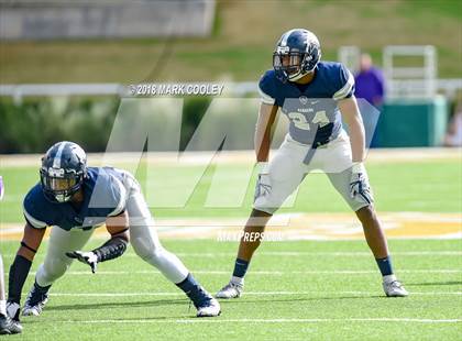 Thumbnail 2 in Lone Star vs. Lufkin (UIL 5A D1 Area) photogallery.