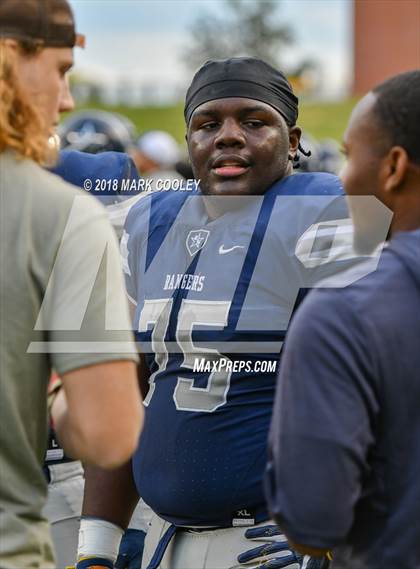 Thumbnail 2 in Lone Star vs. Lufkin (UIL 5A D1 Area) photogallery.