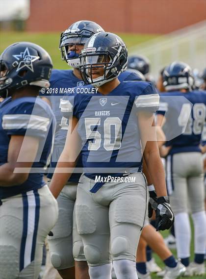 Thumbnail 1 in Lone Star vs. Lufkin (UIL 5A D1 Area) photogallery.