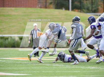 Thumbnail 1 in Lone Star vs. Lufkin (UIL 5A D1 Area) photogallery.