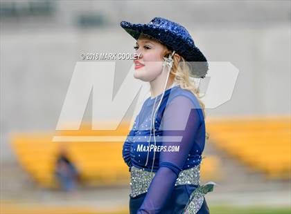 Thumbnail 3 in Lone Star vs. Lufkin (UIL 5A D1 Area) photogallery.