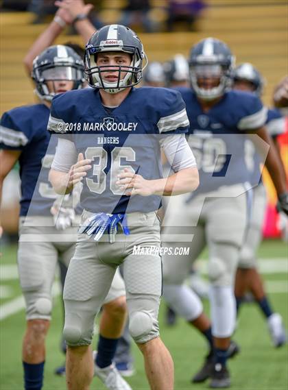 Thumbnail 3 in Lone Star vs. Lufkin (UIL 5A D1 Area) photogallery.