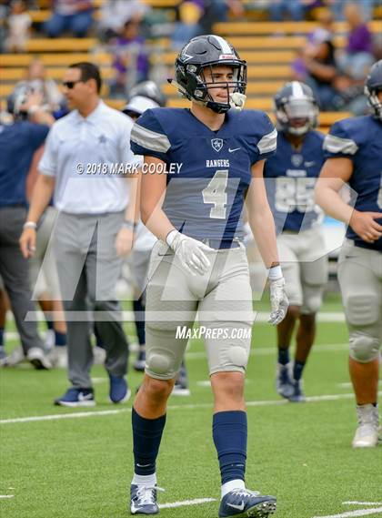 Thumbnail 2 in Lone Star vs. Lufkin (UIL 5A D1 Area) photogallery.