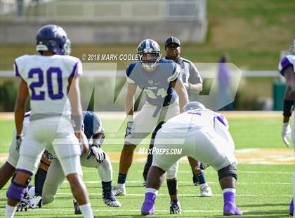 Thumbnail 3 in Lone Star vs. Lufkin (UIL 5A D1 Area) photogallery.