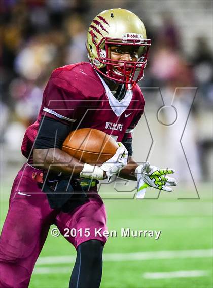 Thumbnail 3 in Cypress Woods vs Cy-Fair photogallery.