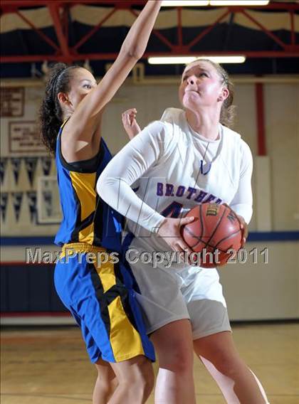 Thumbnail 3 in Del Campo @ Christian Brothers photogallery.