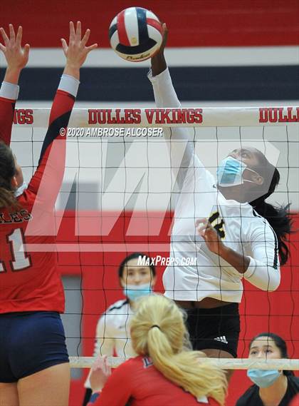 Thumbnail 2 in St. Agnes Academy @ Fort Bend Dulles photogallery.