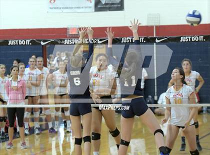 Thumbnail 3 in Cathedral Catholic vs. Shadow Ridge (Durango Fall Classic) photogallery.