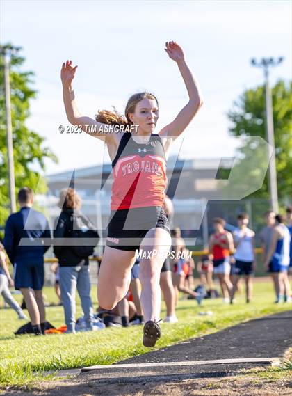 Thumbnail 3 in Rising Sun Invitational photogallery.