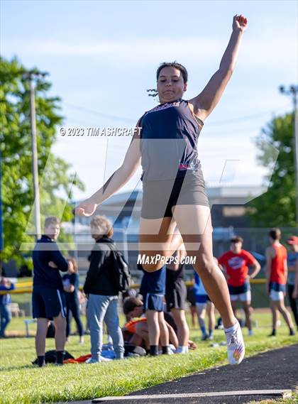 Thumbnail 2 in Rising Sun Invitational photogallery.