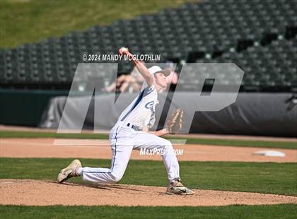 Thumbnail 2 in Maroa-Forsyth vs. Newman Central Catholic (IHSA 2A Semifinal) photogallery.