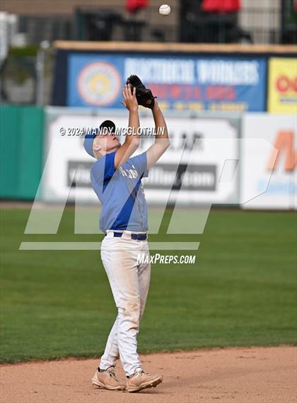 Thumbnail 3 in Maroa-Forsyth vs. Newman Central Catholic (IHSA 2A Semifinal) photogallery.