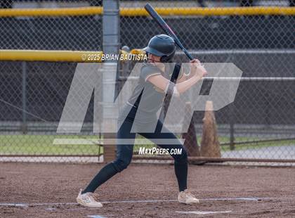Thumbnail 3 in Mililani vs Kalani (OIA Semifinals) photogallery.
