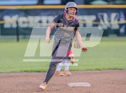 Thumbnail 1 in Mililani vs Kalani (OIA Semifinals) photogallery.