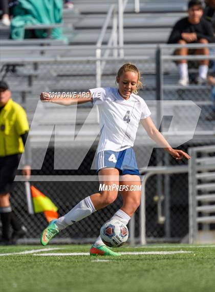 Thumbnail 2 in Rowland Hall-St. Marks vs. Millard (UHSAA 2A Semifinal) photogallery.