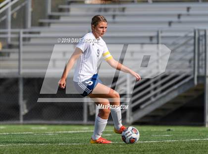 Thumbnail 3 in Rowland Hall-St. Marks vs. Millard (UHSAA 2A Semifinal) photogallery.