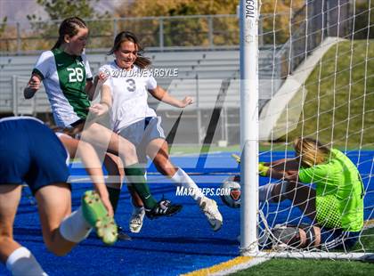 Thumbnail 3 in Rowland Hall-St. Marks vs. Millard (UHSAA 2A Semifinal) photogallery.