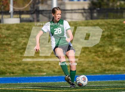 Thumbnail 3 in Rowland Hall-St. Marks vs. Millard (UHSAA 2A Semifinal) photogallery.
