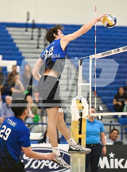 Thumbnail 1 in San Marino vs. Sage Hill (CIF-SS D5 Boys Volleyball Finals) photogallery.