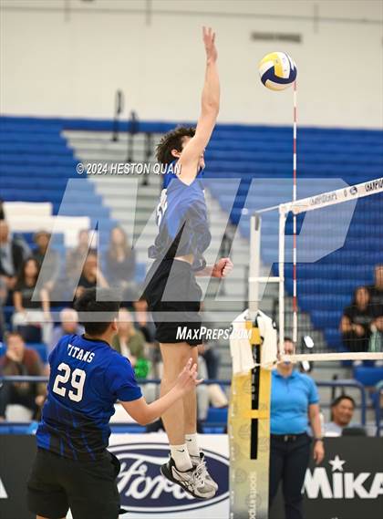 Thumbnail 3 in San Marino vs. Sage Hill (CIF-SS D5 Boys Volleyball Finals) photogallery.