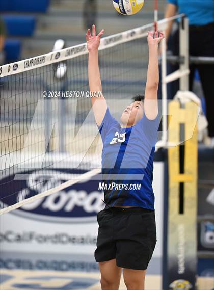Thumbnail 2 in San Marino vs. Sage Hill (CIF-SS D5 Boys Volleyball Finals) photogallery.