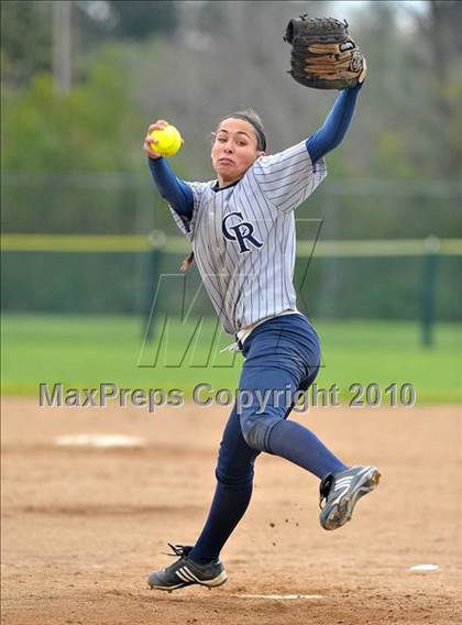 Thumbnail 1 in Alhambra vs. Casa Roble (Victory Pre-Season Tournament) photogallery.