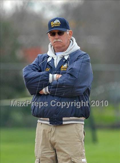Thumbnail 2 in Alhambra vs. Casa Roble (Victory Pre-Season Tournament) photogallery.