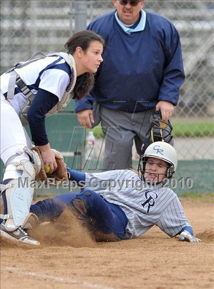 Thumbnail 2 in Alhambra vs. Casa Roble (Victory Pre-Season Tournament) photogallery.