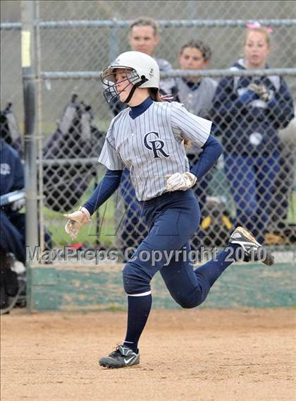 Thumbnail 3 in Alhambra vs. Casa Roble (Victory Pre-Season Tournament) photogallery.