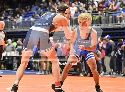 Thumbnail 1 in UIL 5A/6A State Championships photogallery.