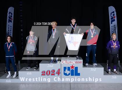 Thumbnail 2 in UIL 5A/6A State Championships photogallery.