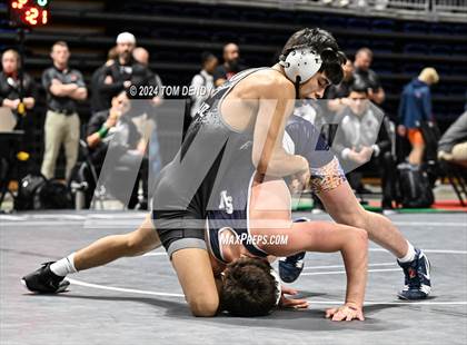 Thumbnail 1 in UIL 5A/6A State Championships photogallery.