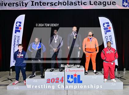Thumbnail 3 in UIL 5A/6A State Championships photogallery.