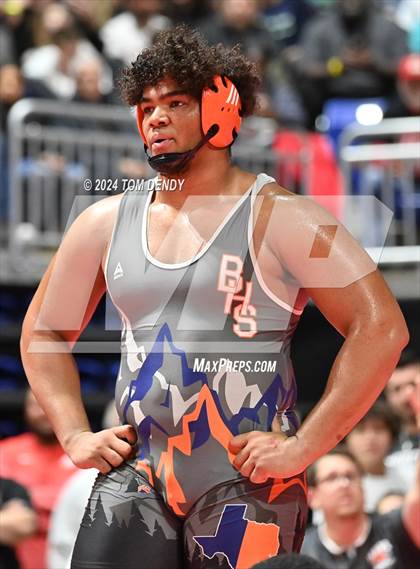 Thumbnail 1 in UIL 5A/6A State Championships photogallery.