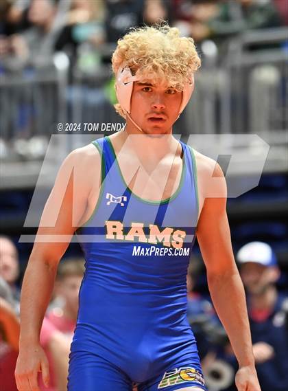 Thumbnail 2 in UIL 5A/6A State Championships photogallery.