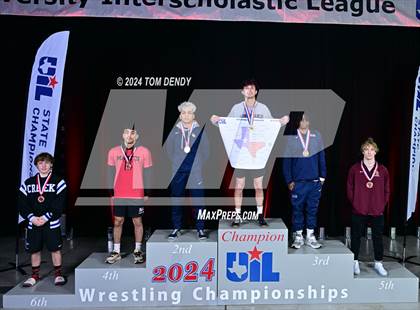 Thumbnail 3 in UIL 5A/6A State Championships photogallery.