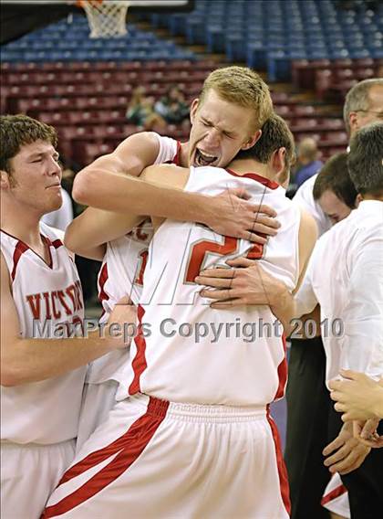 Thumbnail 3 in Ripon Christian vs. Victory Christian (CIF SJS D5 Final) photogallery.