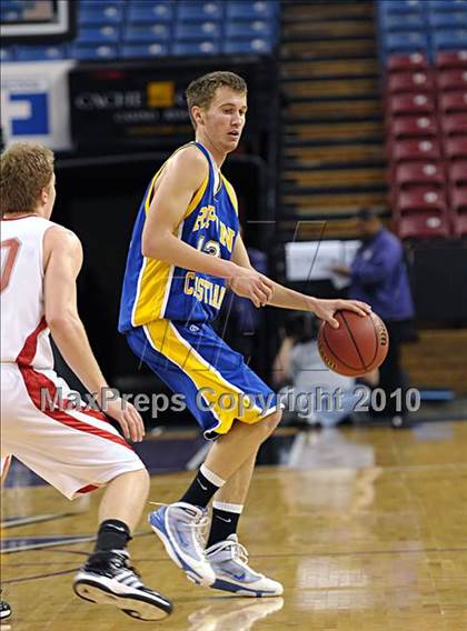 Thumbnail 3 in Ripon Christian vs. Victory Christian (CIF SJS D5 Final) photogallery.