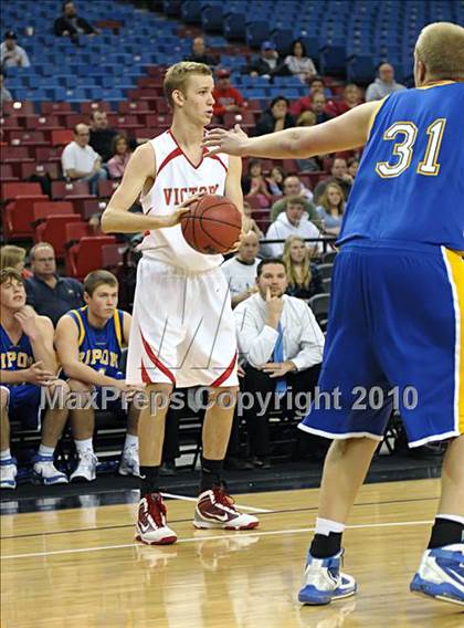 Thumbnail 2 in Ripon Christian vs. Victory Christian (CIF SJS D5 Final) photogallery.