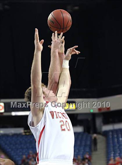 Thumbnail 1 in Ripon Christian vs. Victory Christian (CIF SJS D5 Final) photogallery.