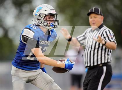 Thumbnail 2 in Chester @ Freeburg photogallery.