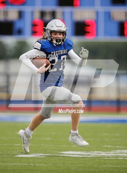 Thumbnail 1 in Chester @ Freeburg photogallery.