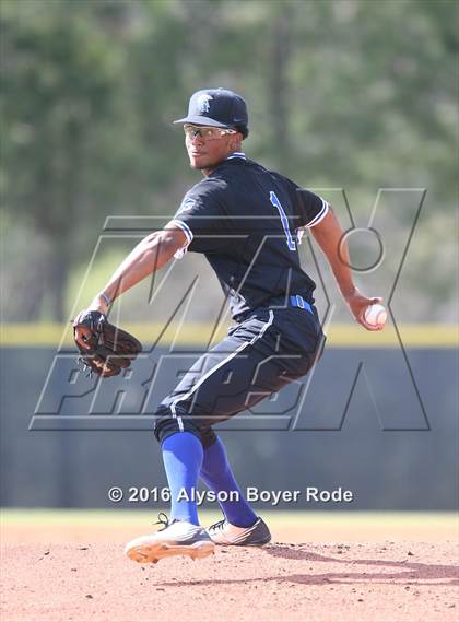 Thumbnail 1 in Huntington Beach vs. Trinity Christian (National High School Invitational) photogallery.