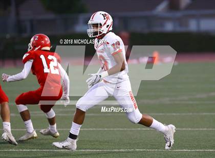 Thumbnail 3 in Harvard-Westlake vs. Burroughs photogallery.