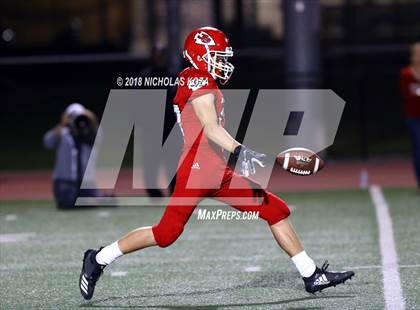 Thumbnail 3 in Harvard-Westlake vs. Burroughs photogallery.