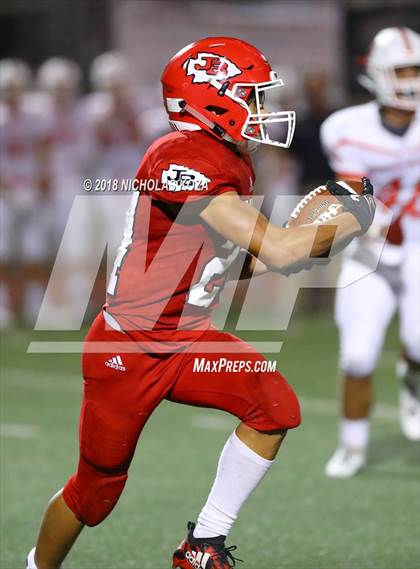 Thumbnail 1 in Harvard-Westlake vs. Burroughs photogallery.