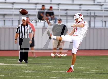 Thumbnail 2 in Harvard-Westlake vs. Burroughs photogallery.