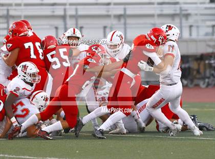Thumbnail 1 in Harvard-Westlake vs. Burroughs photogallery.