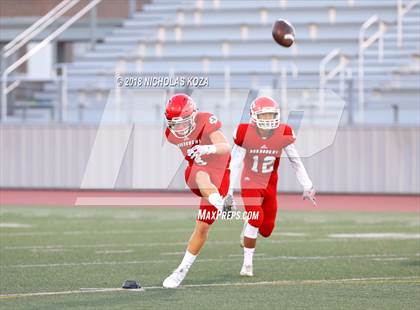 Thumbnail 1 in Harvard-Westlake vs. Burroughs photogallery.