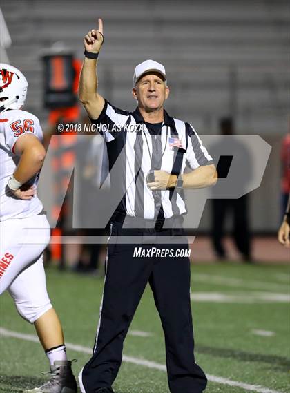 Thumbnail 2 in Harvard-Westlake vs. Burroughs photogallery.